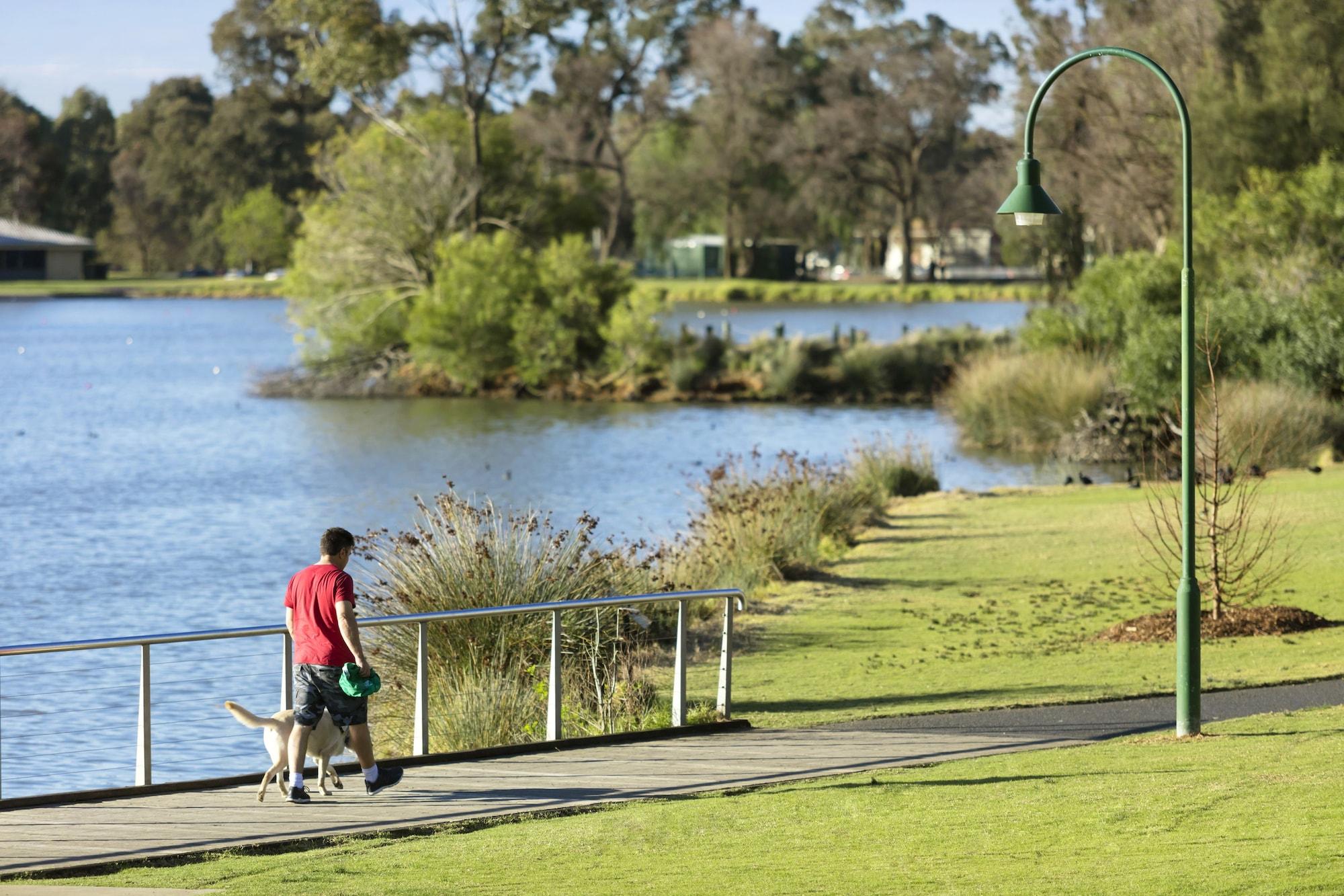 Quality Hotel Lakeside Bendigo Bagian luar foto