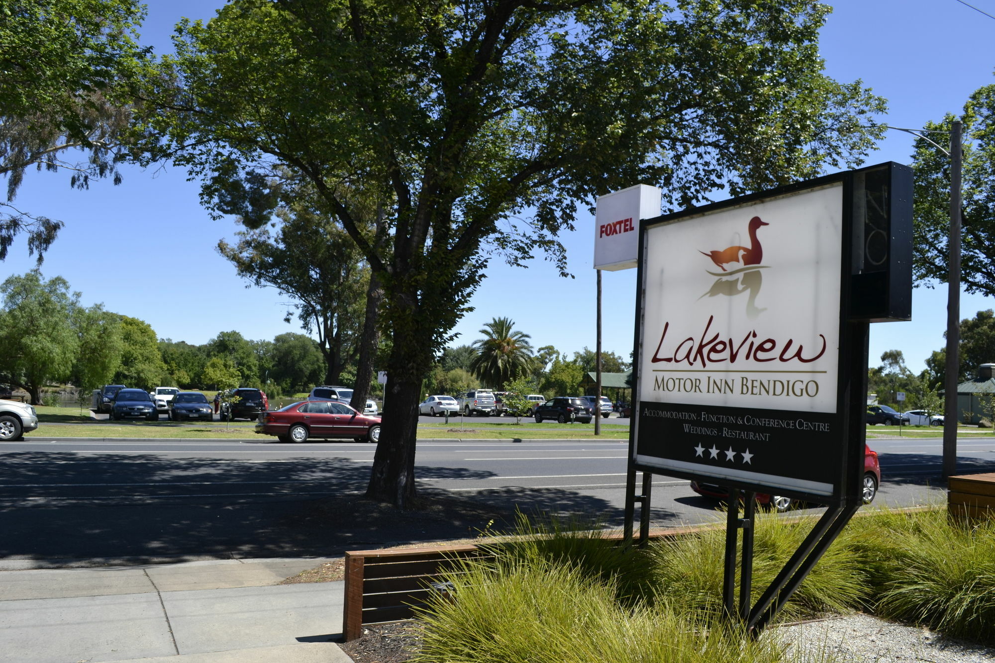 Quality Hotel Lakeside Bendigo Bagian luar foto